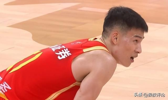 孙铭徽总决赛下半场首遭DNP：林秉圣高效爆发王博亲自递水