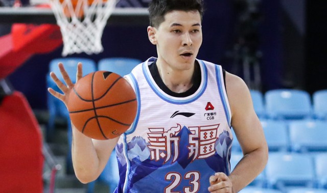 乐鱼体育官方入口-新疆最多领先20分双杀北控 阿不都19+11里勒空砍32分