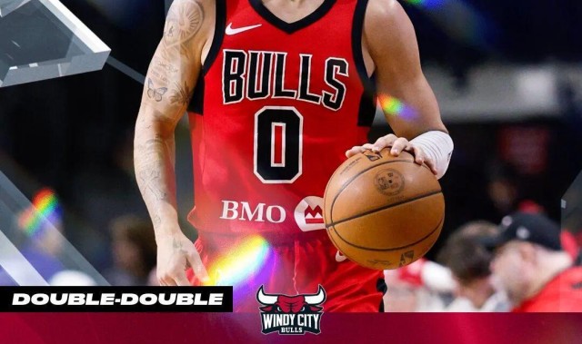 乐鱼体育-发展联盟狂砍54+7+10！怎么就打不上NBA呢！