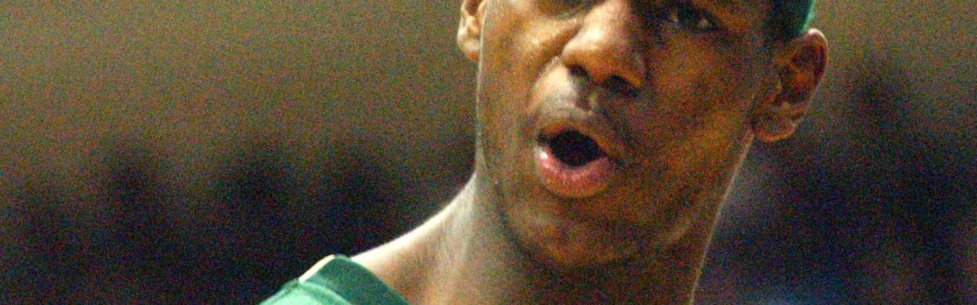 乐鱼体育app下载-巴克利：高中进NBA能无缝衔接的只有詹姆斯 科比生涯初期也很烂
